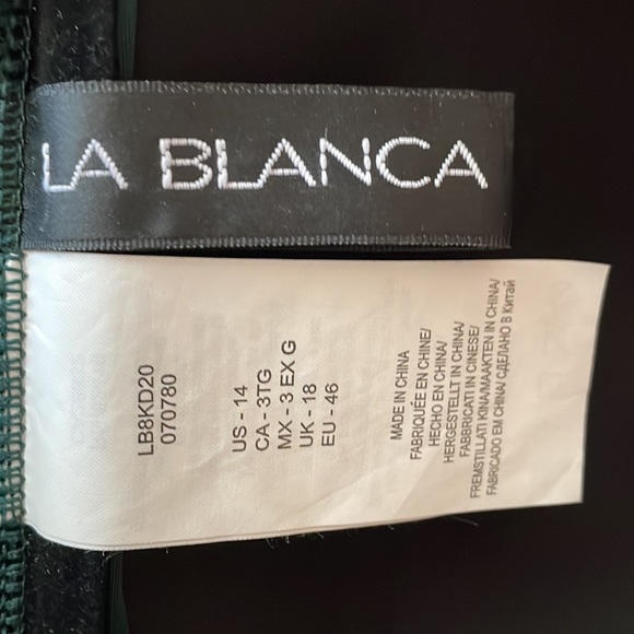 LA BLANCA BEYOND THE JUNGLE TUMMY CONTROL BANDEAU ONE PIECE SWIMSUIT 🌺 - Picture 5 of 8